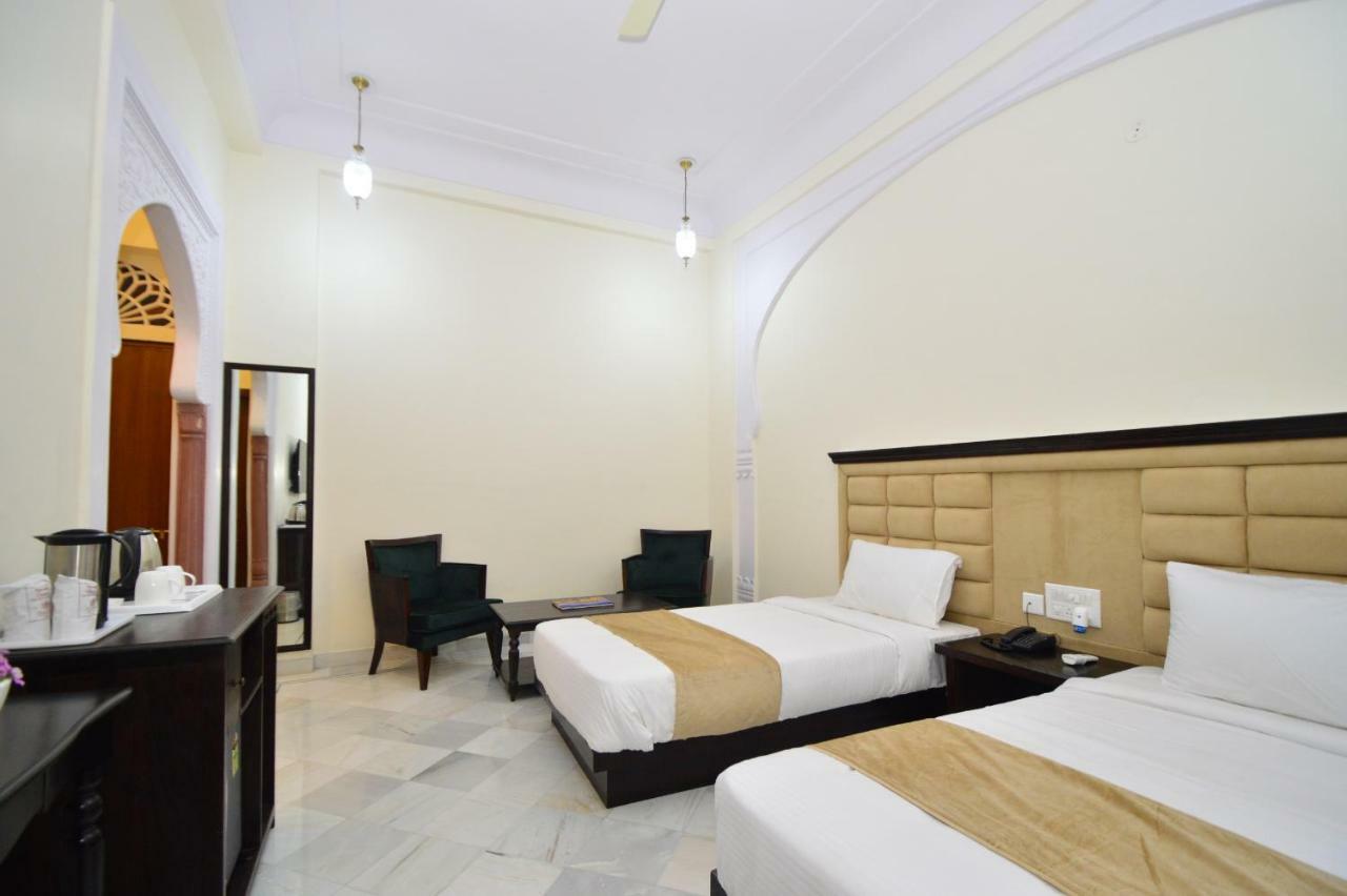 Aaram Baagh Resort & Spa Agra- By Pachar Group Agra  Kültér fotó